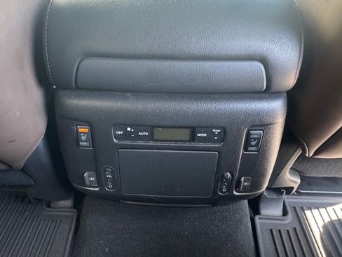 Used 2019 Nissan Armada Platinum w/ Captain's Chairs Package AWD/4WD image 12