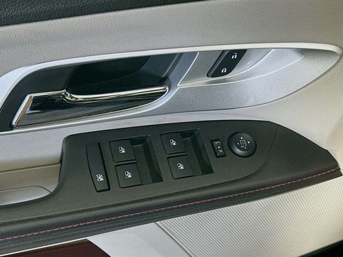 Used 2015 Chevrolet Equinox LTZ FWD image 15