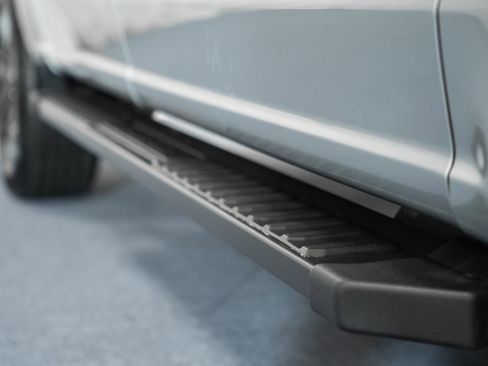 Certified 2023 Ford F150 Lariat w/ Equipment Group 502A High image 14