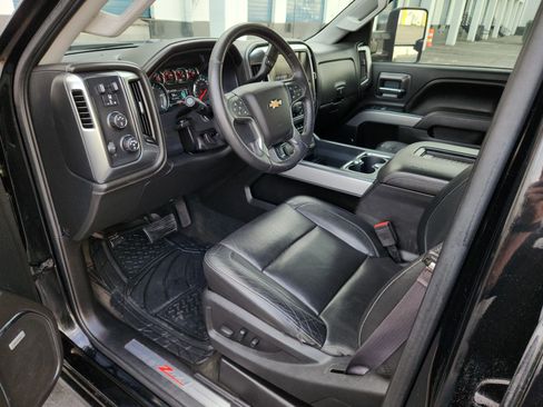 Used 2016 Chevrolet Silverado 2500 LTZ w/ Duramax Plus Package AWD/4WD image 6