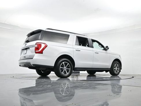 Used 2021 Ford Expedition Max XLT image 29