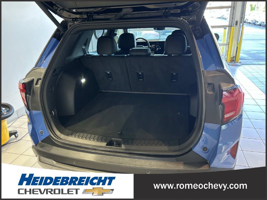 Used 2026 GMC Terrain Elevation w/ Elevation Premium Package AWD/4WD image 15