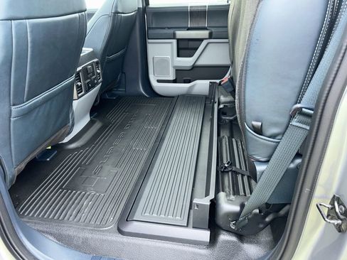 Used 2022 Ford F250 Limited AWD/4WD image 10