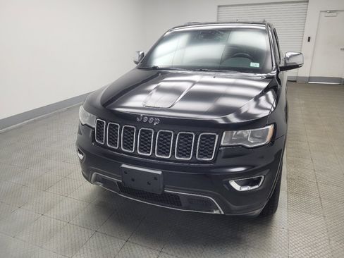 Used 2017 Jeep Grand Cherokee Limited AWD/4WD image 15