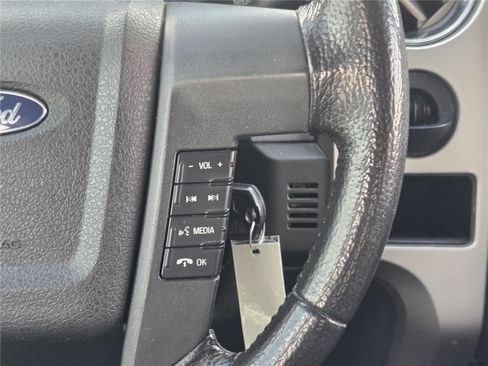 Used 2013 Ford F150 XLT w/ XLT Chrome Pkg RWD image 26