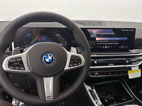 New 2026 BMW X5 xDrive50e w/ M Sport Package AWD/4WD image 22