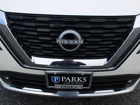 Used 2022 Nissan Rogue Platinum w/ Head-Up Display Package image 55