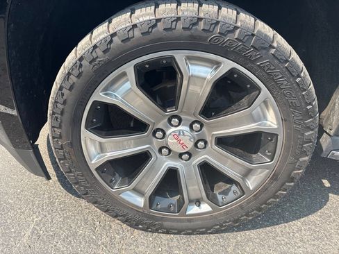 Used 2015 GMC Yukon SLT AWD/4WD image 26