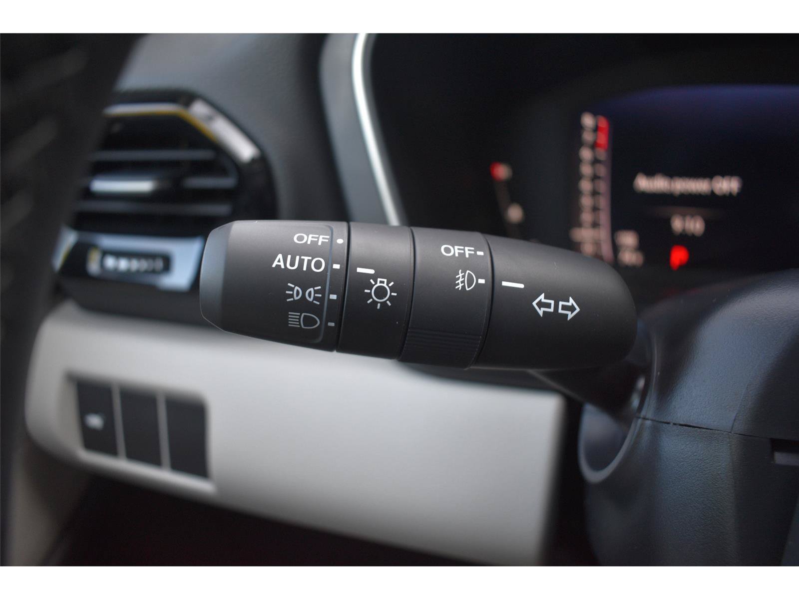 New 2026 Honda Pilot Touring image 10