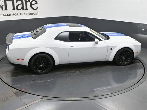 Used 2022 Dodge Challenger SRT Hellcat image 32