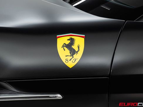 Used 2025 Ferrari 12Cilindri RWD image 14