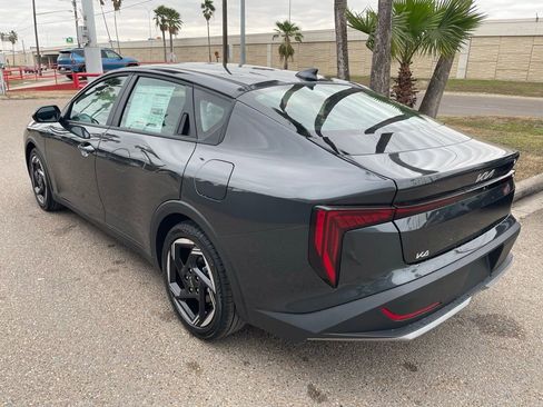 New 2026 Kia K4 EX image 5