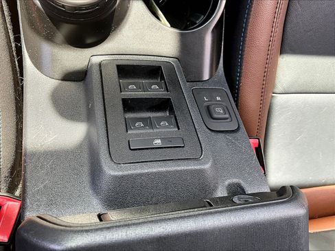 Used 2021 Ford Bronco Outer Banks AWD/4WD image 36