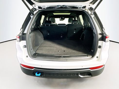 Used 2023 Jeep Grand Cherokee Trailhawk w/ Advanced Protech Group II image 30