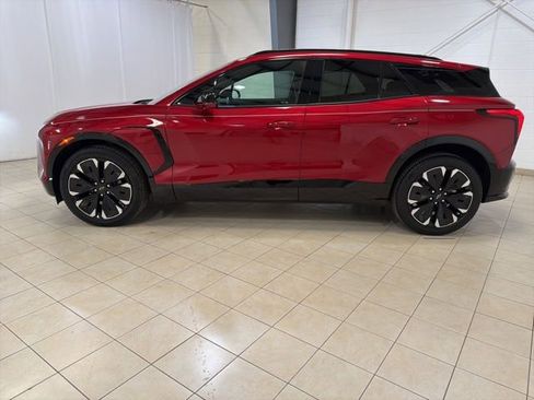 Used 2024 Chevrolet Blazer EV RS AWD/4WD image 2