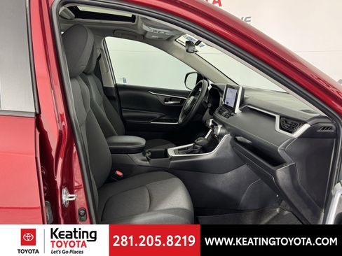 Certified 2024 Toyota RAV4 XLE image 22