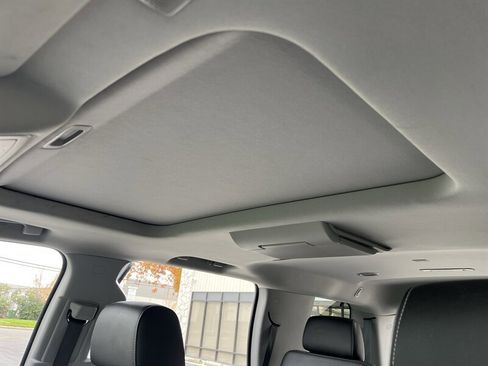 Used 2018 Chevrolet Tahoe Premier image 33