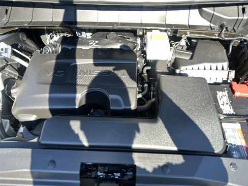 Used 2024 Nissan Pathfinder Platinum w/ Cargo Package image 18