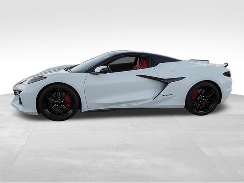 Certified 2023 Chevrolet Corvette Z06 image 4