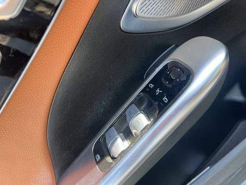 Certified 2022 Mercedes-Benz C 300 Sedan image 15
