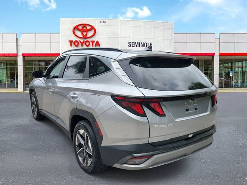 Used 2025 Hyundai Tucson SEL FWD image 4