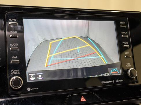 Used 2021 Toyota Venza XLE w/ Softex Package image 13