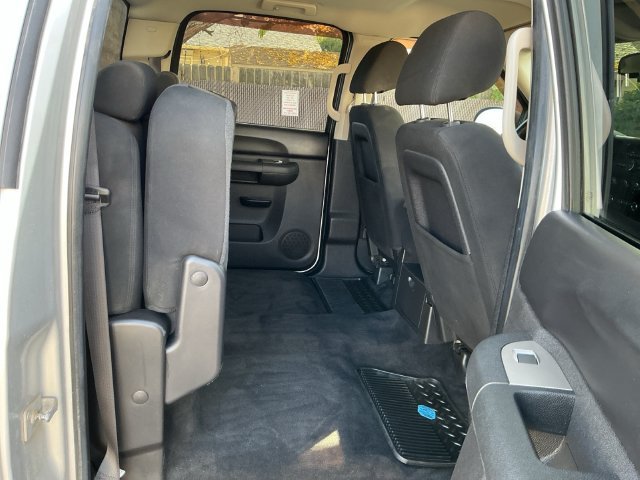 Used 2010 GMC Sierra 1500 SLE w/ Power Pack Plus AWD/4WD image 23