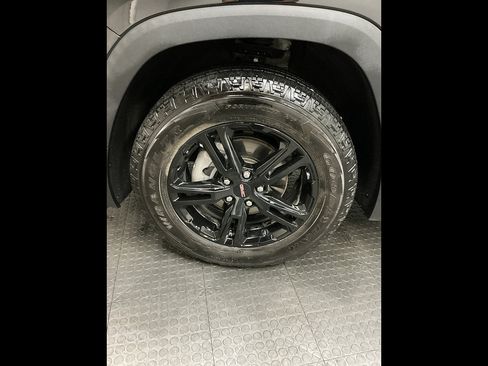 Used 2024 GMC Terrain AT4 w/ LPO, Floor Liner Package AWD/4WD image 37