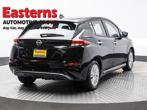 Used 2024 Nissan Leaf S image 5