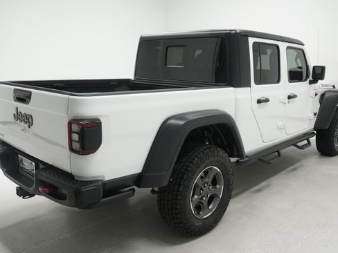 Used 2020 Jeep Gladiator Rubicon AWD/4WD image 4