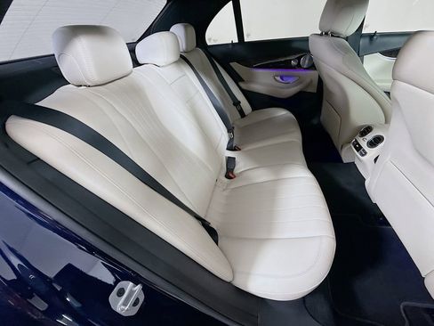Used 2020 Mercedes-Benz E 350 Sedan image 28