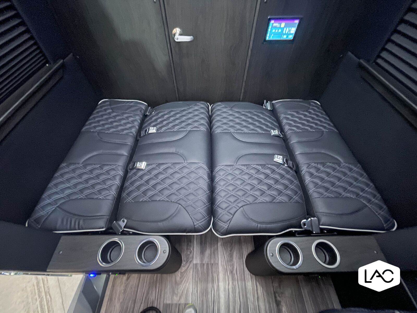 Used 2023 Mercedes-Benz Sprinter 2500 image 11