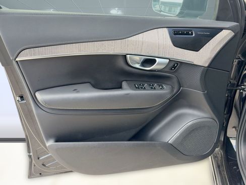 Certified 2024 Volvo XC90 T8 Ultimate w/ Protection Package Premier image 20