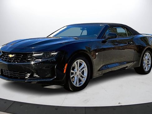 Used 2020 Chevrolet Camaro LT image 4