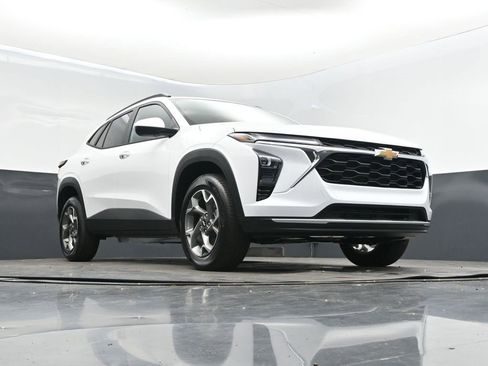 New 2026 Chevrolet Trax LT image 44