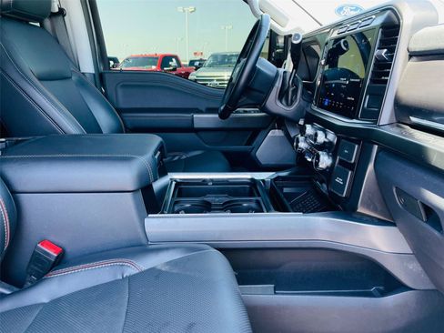 Used 2024 Ford F250 Lariat w/ Sport Appearance Package AWD/4WD image 18