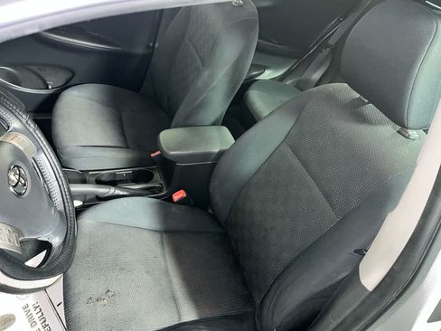 Used 2009 Toyota Corolla S FWD image 15
