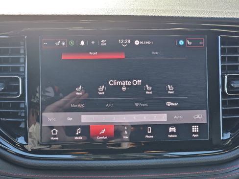 Used 2024 Dodge Durango GT image 22