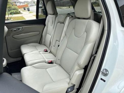 Certified 2024 Volvo XC90 T8 Plus image 5