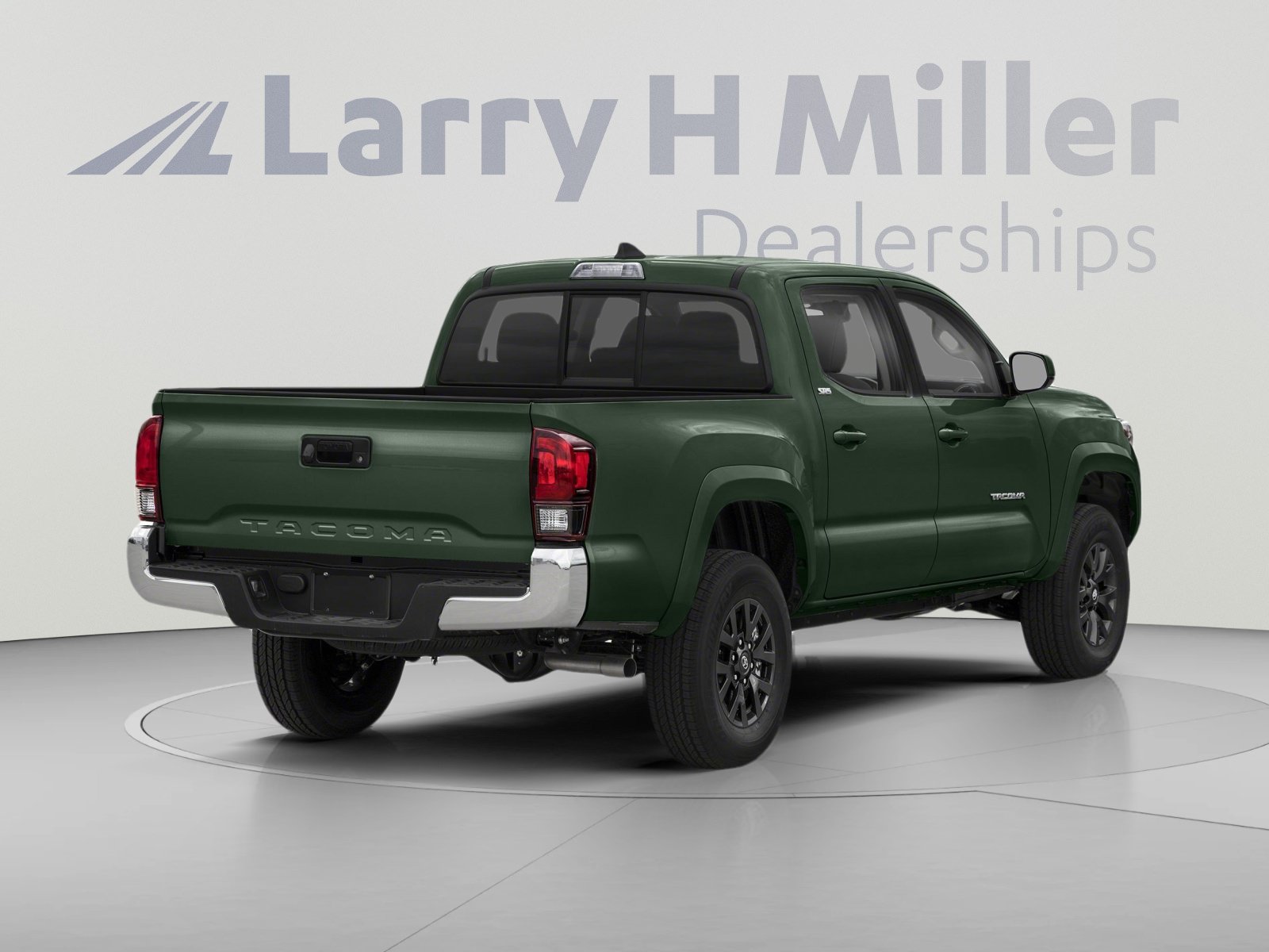 Used 2021 Toyota Tacoma SR5 w/ Trail Edition AWD/4WD image 2