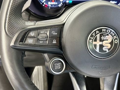 Used 2024 Alfa Romeo Tonale Ti AWD/4WD image 23