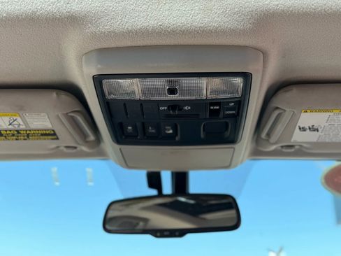 Used 2011 Toyota 4Runner SR5 image 18