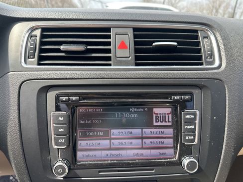 Used 2012 Volkswagen Jetta TDI image 20