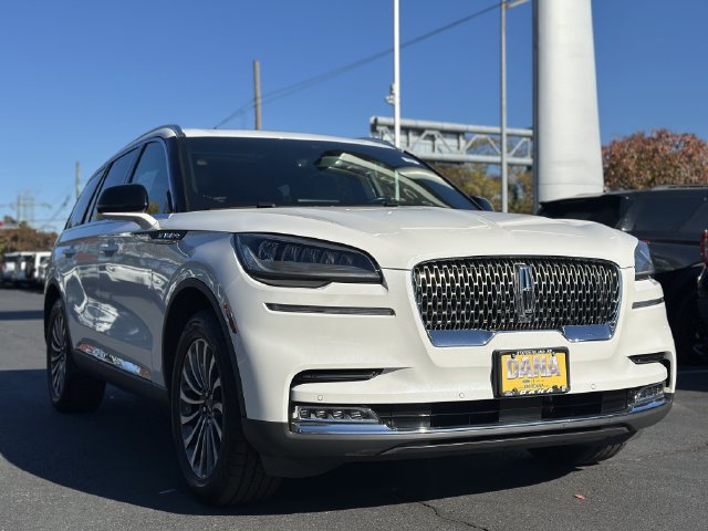 Certified 2021 Lincoln Aviator Reserve w/ Elements Package Plus AWD/4WD image 49