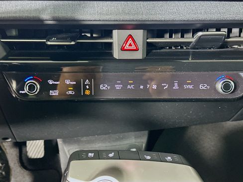 Used 2023 Kia EV6 Wind RWD image 24