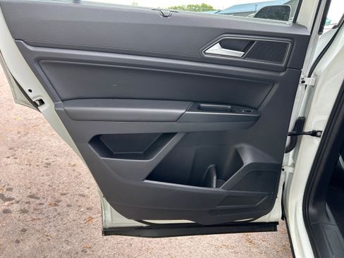 Used 2019 Volkswagen Atlas SE AWD/4WD image 18