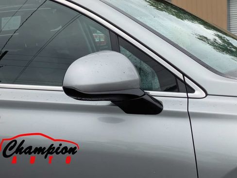 Used 2022 Hyundai Santa Fe SEL FWD image 14