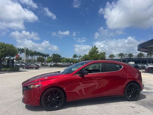 Certified 2025 MAZDA MAZDA3 s Sport image 13