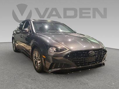 Used 2020 Hyundai Sonata SEL w/ Premium + Sunroof Package