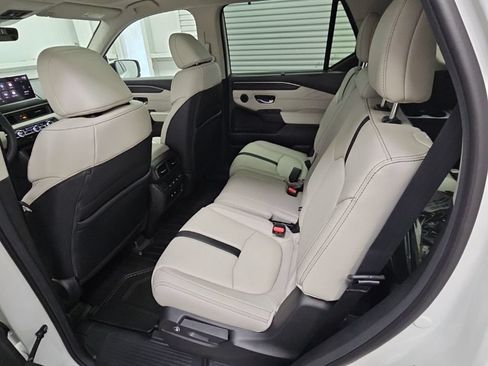 New 2026 Honda Pilot Touring image 32